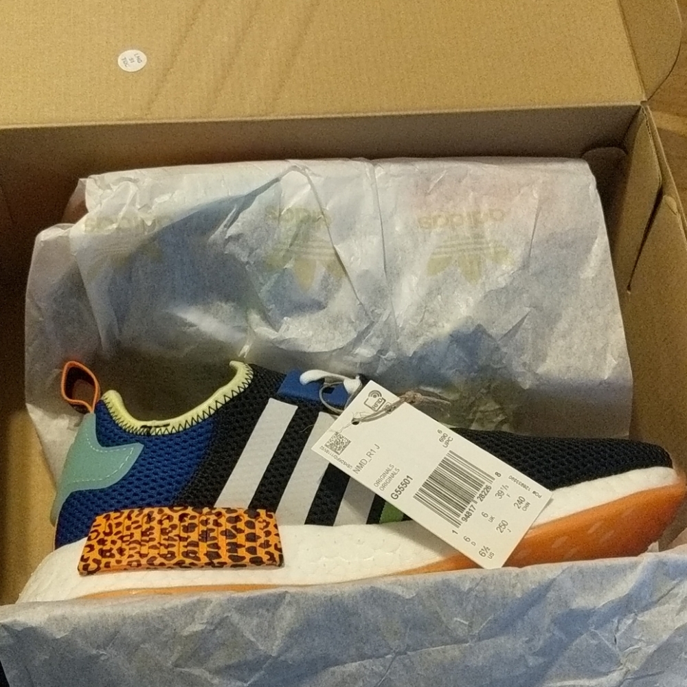 Adidas NMD R1